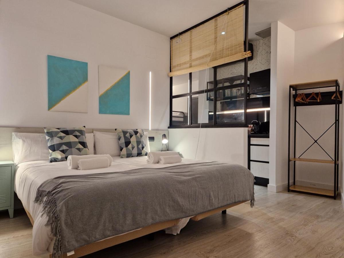 Apartamentos Wur Madrid Exterior photo